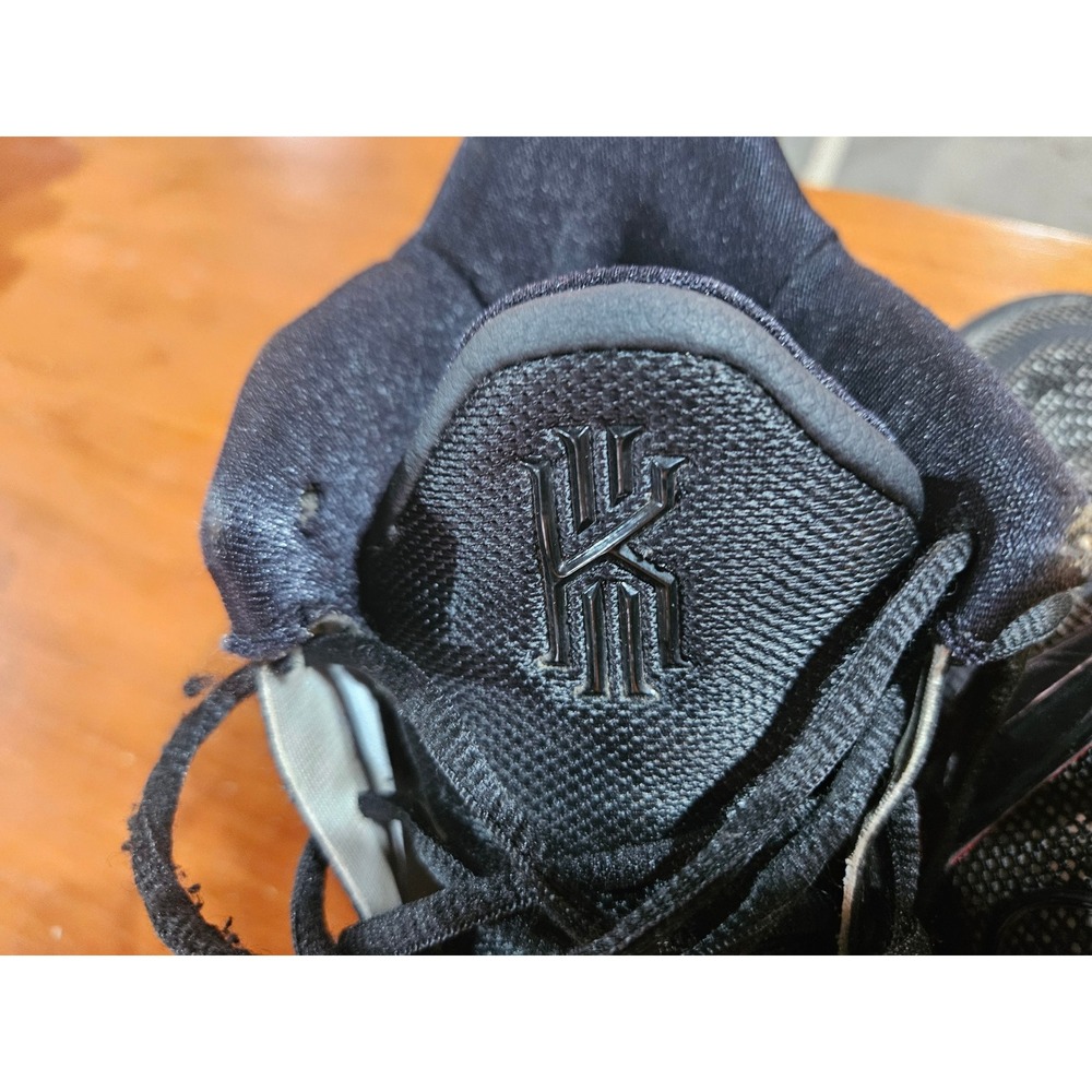 Nike Kyrie 7 Black University Red Basketball Shoes CQ9326-001 Mens Size 10